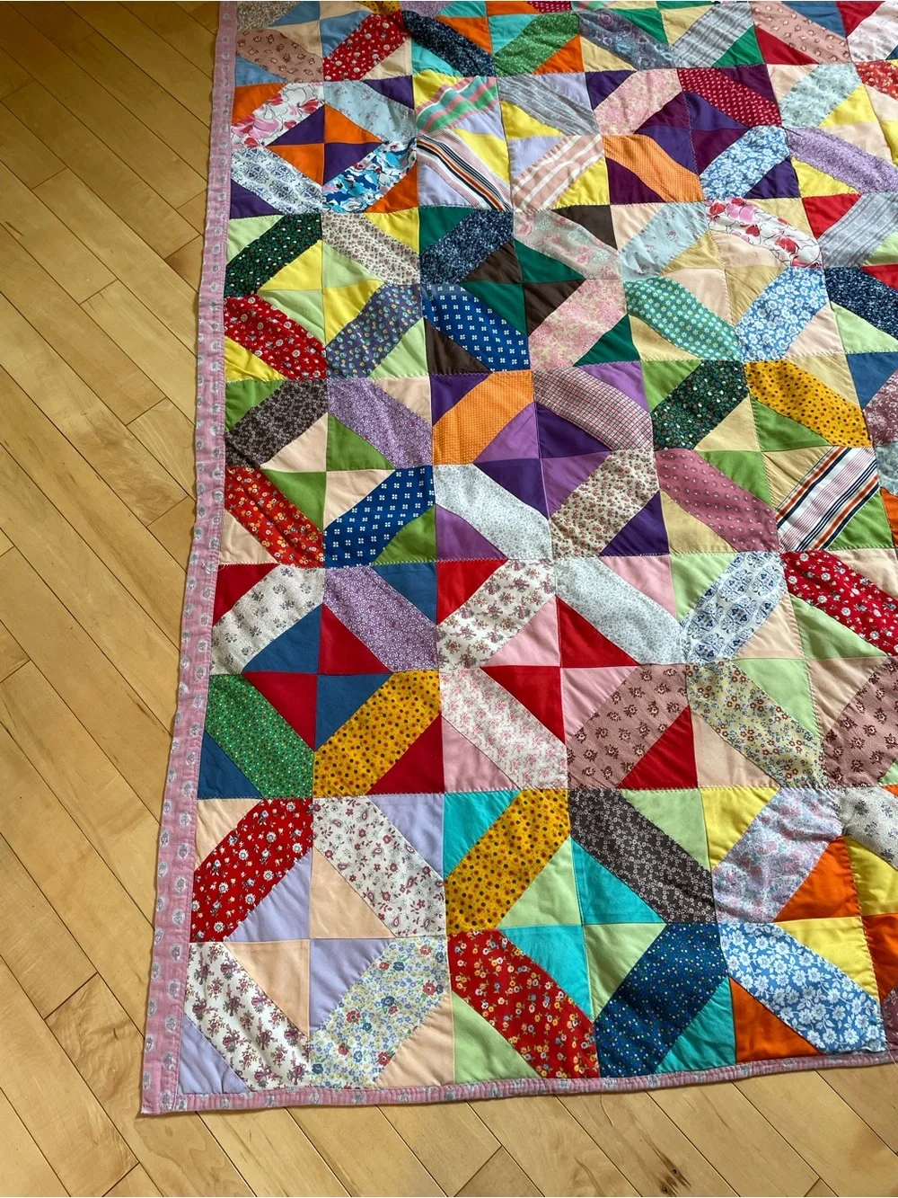 70’s Handmade Machine Zig Zag Stitch Multi Colored Patchwork Throw Lap Quilt